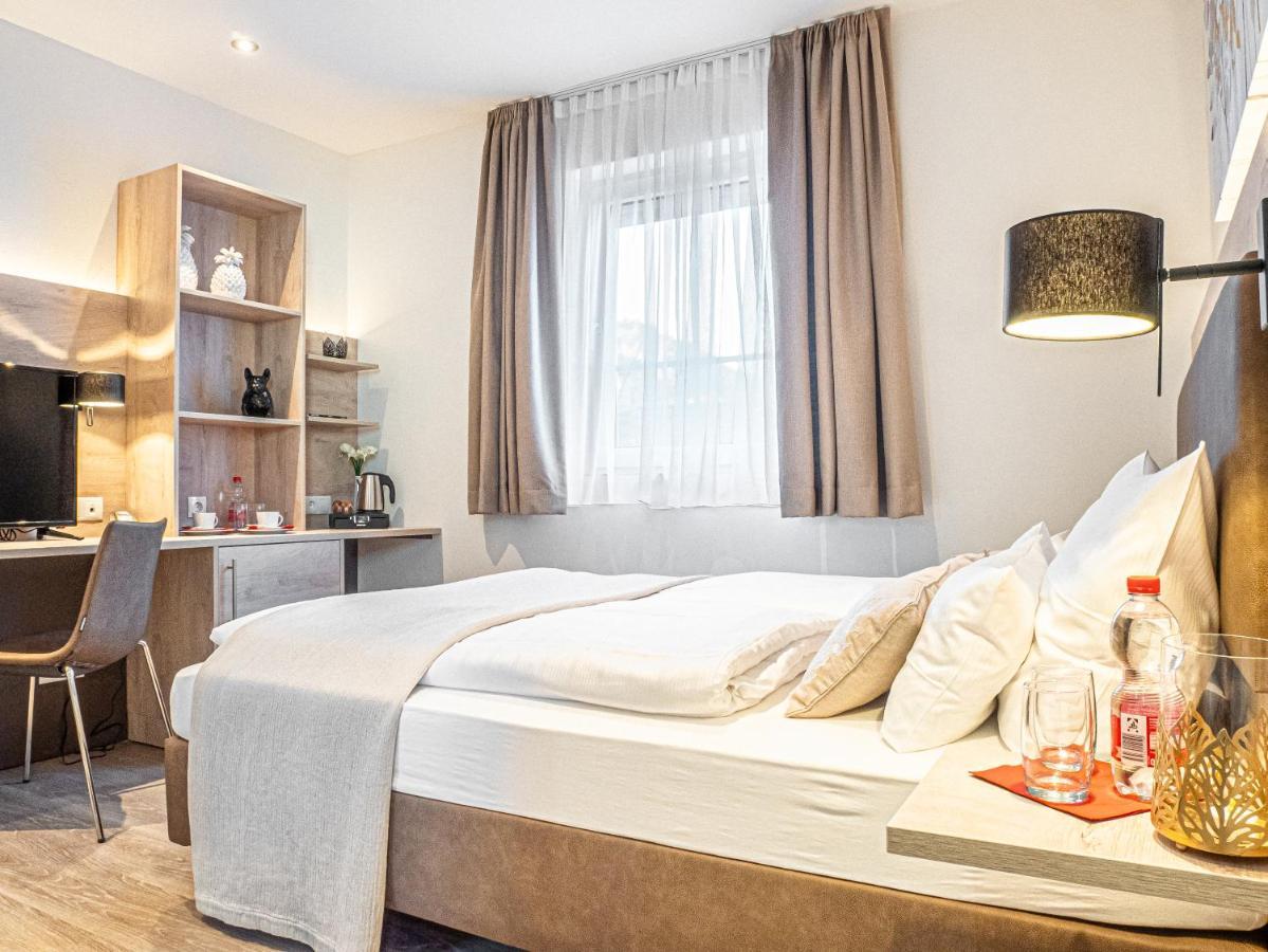 לנדסטול Tdyhomes Hotel מראה חיצוני תמונה